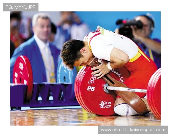 跆拳道选手腿法过快摄像机跟不上焦点